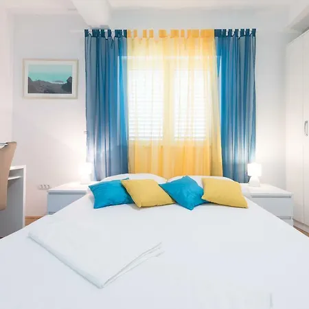 Apartment Amfora